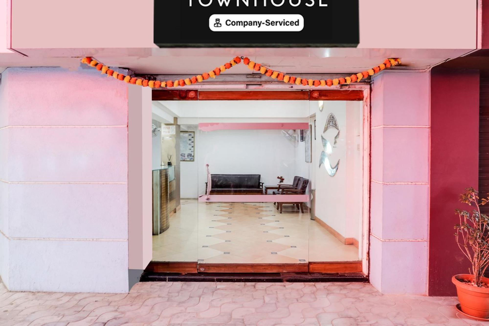 Super Townhouse Margao Near Railway Station Hotel Exterior foto